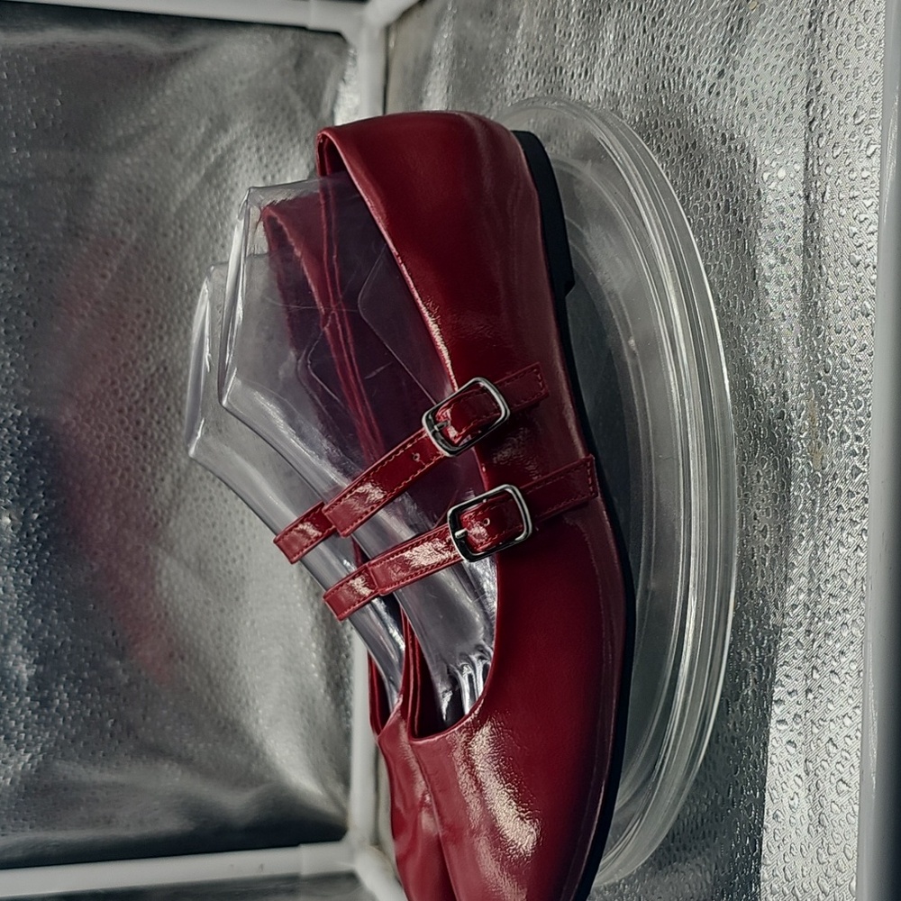 J No Boundaries Red Patent Mary Jane Flats Sz 9.5 Stylish And Comfortable - Picture 9 of 9